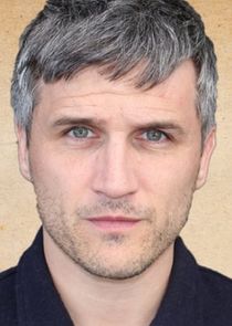 William Ash
as Michael Wyatt