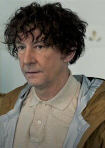 Ian Hart
as Carl Sweeney