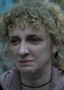 Emily Fairn
as Casey