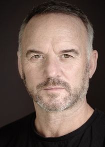 Mark Womack
as Barry