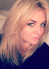 Faye McKeever
as Jodie Sweeney