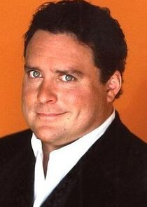 Seán Cullen
as Bird Bud 1