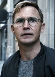 Brian Geraghty
as Colin Murphy