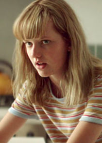 Markella Kavenagh
as Chloe