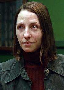 Katharina Schüttler
as Helga Stern