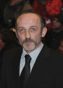 Karl Markovics
as Tomas