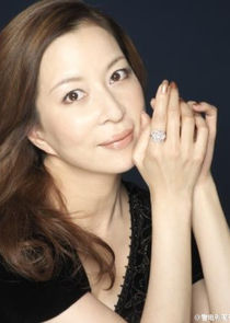 Miki Maya
as Shoko Nagata