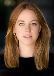 Ellie White
as Nell Brazier