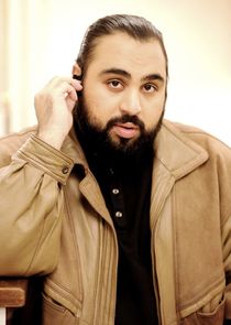 Asim Chaudhry
as Craig the Warlock