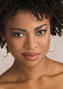 Pascale Armand
as Deja