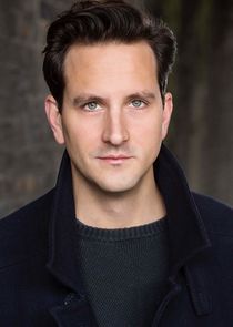 Dominic Tighe
as Daniel Eldridge