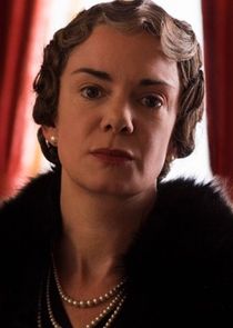 Victoria Hamilton
as Queen Elizabeth the Queen Mother