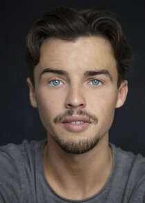 Adam John Richardson
as Tommy Stephens