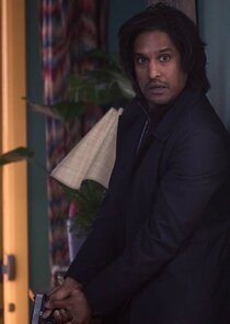 Rudi Dharmalingam
as Shiv Reddy