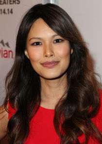 Elaine Tan
as Zhang Rhui