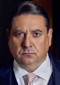 Steve DiSchiavi
as Detective