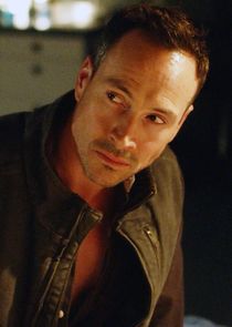 Chris Klein
as Cicada