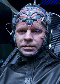 Neil Sandilands
as The Thinker