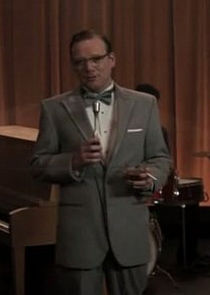 Andy Daly
as Artie Mann