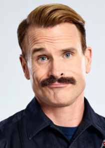 Gabriel Hogan
as Ike Crystal