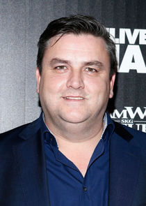 Simon Delaney
as Sgt. Aidan Massey