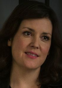 Melanie Lynskey
as Michelle Pierson
