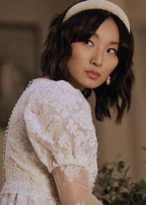 Poppy Liu
as Grace Zhu