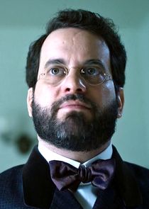 Michael Nathanson
as Dr. Levi Zinberg
