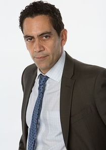 José Zúñiga
as Eddie Esposito