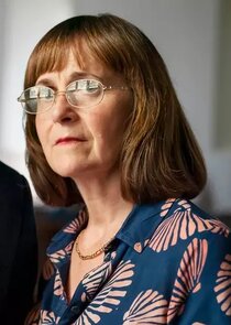 Amanda Root
as Sue Farquhar