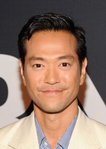 Louis Ozawa Changchien
as Chao Fah Sein