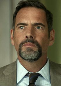 Francisco Denis
as General Miguel Ubarri