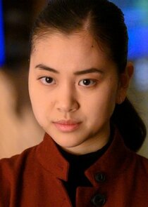 Laura Sohn
as Agent Alina Park