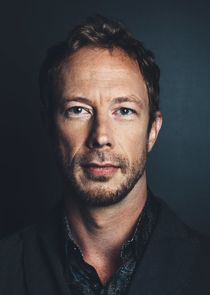 Kris Holden-Ried
as Adam Reynolds