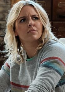 Heléne Yorke
as Brooke Dubek