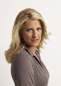 Alex Kapp Horner
as Lindsay