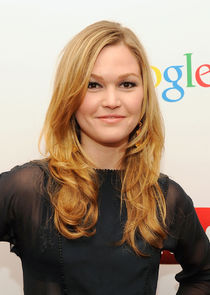 Julia Stiles
as Maisy-May Lin