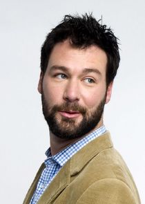 Jon Dore
as Wayne Moore