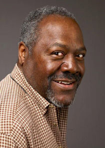 Frankie Faison
as Christopher 