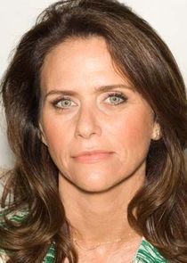 Amy Landecker
as Sarah Pfefferman