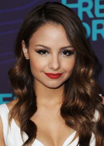 Aimee Carrero
as Patti