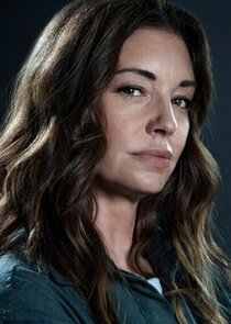 Bianca Kajlich
as Millie Winchester