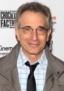 Chip Zien
as Dr. Katz