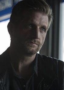 Paul Sparks
as Don Taylor