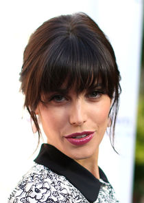 Meghan Ory
as Deputy Juliet Sanders