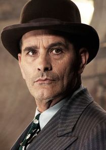 Koen De Bouw
as Tomas Szep